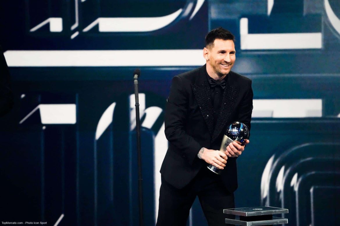 Le PSG célèbre la victoire de Lionel Messi au Trophée The Best